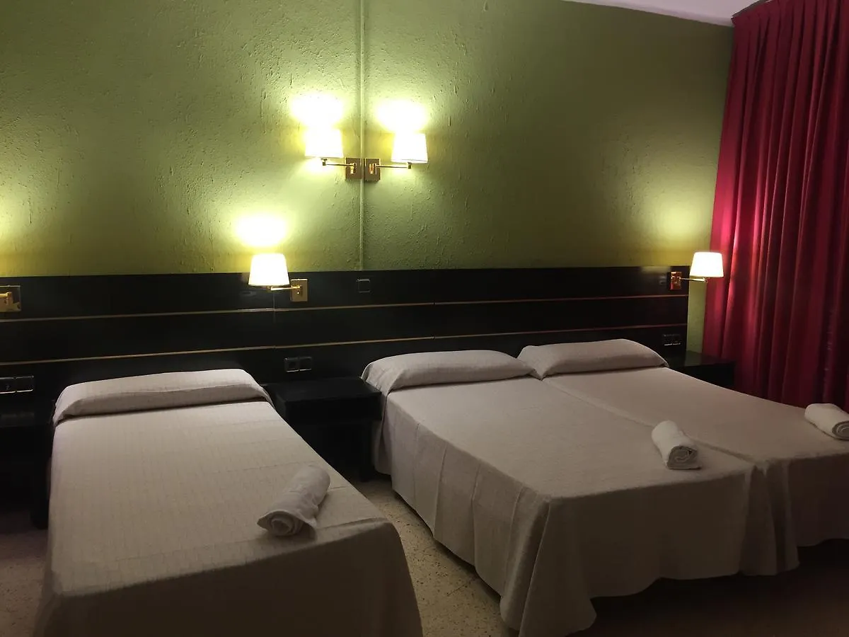 Hotel Proa Astor Λορέτ Ντε Μαρ 0*,